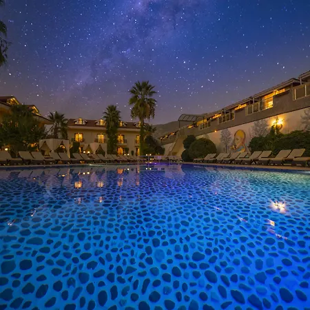 Deluxe Hotel Oludeniz