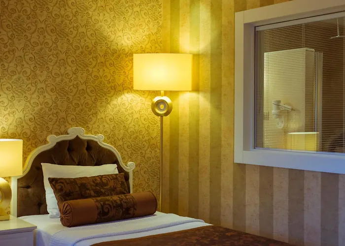 Deluxe 4* Ölüdeniz