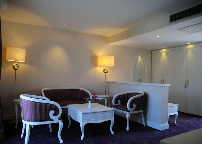 Deluxe 4* Ölüdeniz