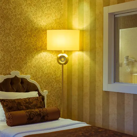 Deluxe 4* Ολουντενίζ