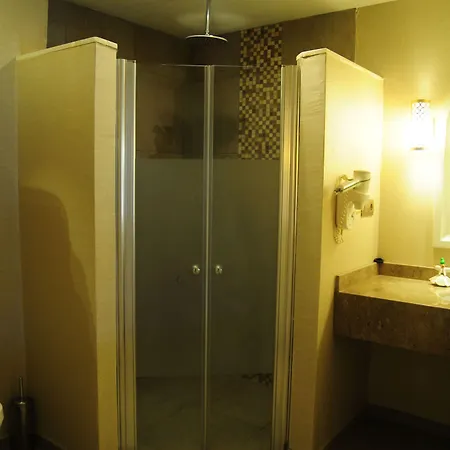 Ξενοδοχείο Deluxe