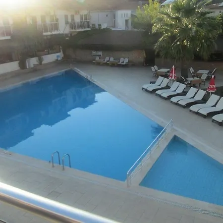 Ξενοδοχείο Deluxe