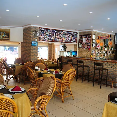 汉豪华酒店 酒店 4*